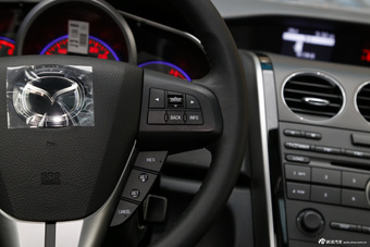 2014款马自达CX-7 2.5L自动两驱豪华版