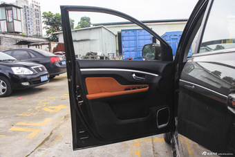 2016款金杯智尚S35 1.5L手动智能版