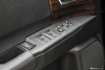 2016款艾力绅2.4L自动豪华版