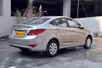 2014款瑞纳1.4L手动智能型