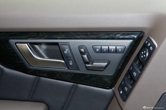 2013款奔驰GLK300 4MATIC 豪华型