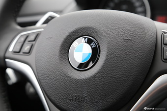 2014款宝马X1 xDrive20i X设计套装