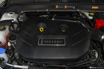 2014款林肯MKZ 2.0T自动尊耀版