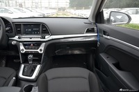 2016款领动 1.6L自动智炫精英型