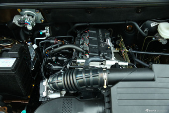 2014款五菱宏光S 1.5L 手动标准型