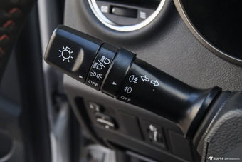 2015款逸动XT 1.6L手动俊酷型国IV