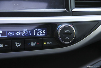 2015款汉兰达2.0T自动四驱至尊版7座