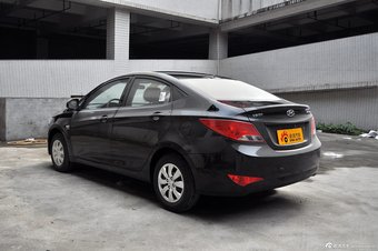 2014款瑞纳1.4L手动时尚型