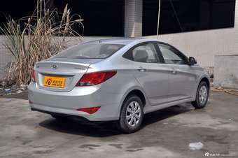 2014款瑞纳1.4L手动时尚型