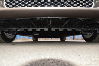 2016款捷豹XJL 3.0L自动SC四驱全景商务版