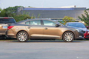 2014款君越2.0T SIDI自动精英技术型