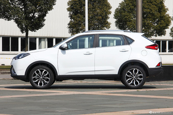 2016款锐腾 1.5T自动豪华版