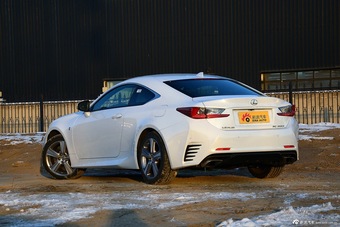 2016款雷克萨斯RC 2.0T 200t F SPORT极致版