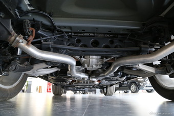 2014款大切诺基3.0L自动旗舰尊悦版