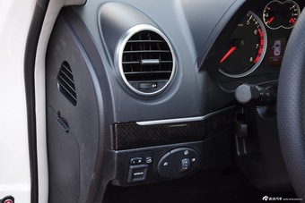 2015款哈弗H5智尊版4G63 2.0T手动两驱精英版