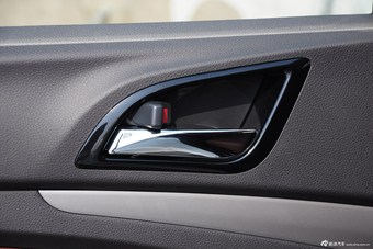 2015款比亚迪S7 1.5T手动尊贵版