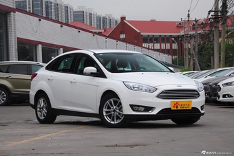 2015款福克斯三厢1.0L GTDi手动超能风尚型