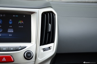 2016款哈弗H1 1.5L自动舒适型红标