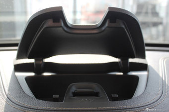 2014款自由光2.4L自动精锐版