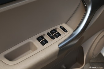 2014款瑞虎3 1.6L手动风尚型