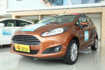 2013款嘉年华三厢1.5L自动时尚型