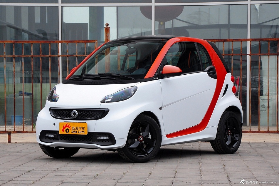 2015款smart fortwo 1.0 MHD 炫闪特别版