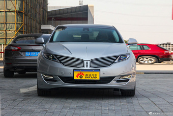 2014款林肯MKZ 2.0T自动尊耀版