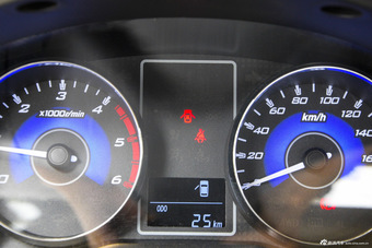 2014款威虎G3 2.8T两驱柴油VP泵实用型中双