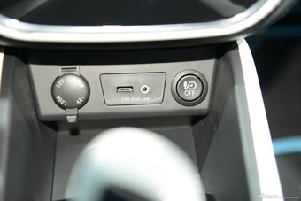 2015上海车展：江淮iEV5