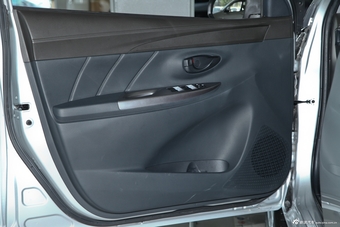 2014款威驰1.5L手动智尚版