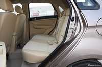 2015款绅宝D20两厢1.5L手动乐天版