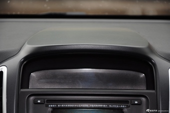 2015款 宝骏560 1.8L手动舒适型