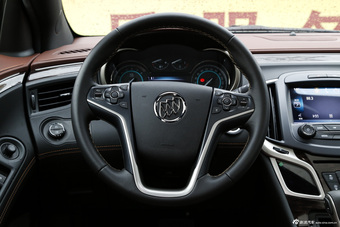 2014款君越2.0T SIDI自动精英技术型