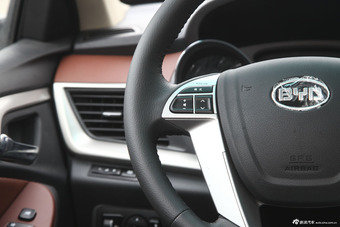 2015款比亚迪G5 1.5TID自动尊贵型