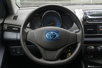 2014款YARiS L 致炫1.3L手动魅动版