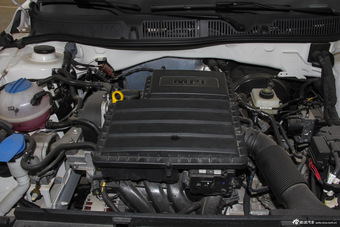 2013款朗行1.6L自动豪华型