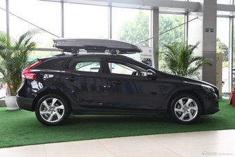 2014款沃尔沃V40 Cross Country 2.0T智逸版