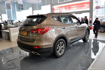 2013款全新胜达2.4L自动两驱GLS
