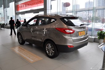 2013款北京现代ix35 2.0GLS 自动两驱智能