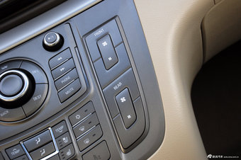 2013款别克GL8豪华商务车到店实拍