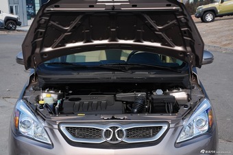 2015款绅宝D20两厢1.5L手动乐天版