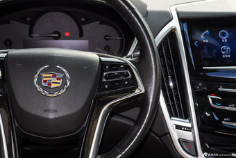 2015款凯迪拉克SRX 3.0L自动领先型