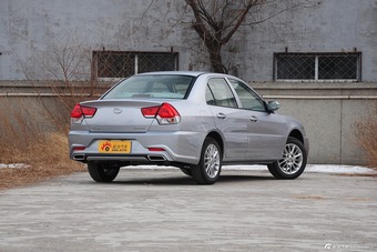 2015款V3菱悦1.5L手动幸福版