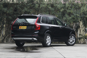 2015款沃尔沃XC90 2.0T自动 T6智逸版7座