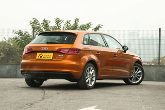 2015款奥迪A3 Sportback 1.8T自动40TFSI豪华型