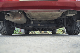 2013款宝骏630 1.5L手动精英型