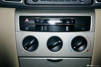 2013款花冠1.6L自动豪华版