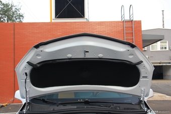 2015款昂科拉1.4T自动两驱都市领先型