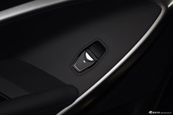 2013款全新胜达2.4L自动两驱GLS