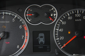 2015款哈弗H5 2.0T手动两驱进取型